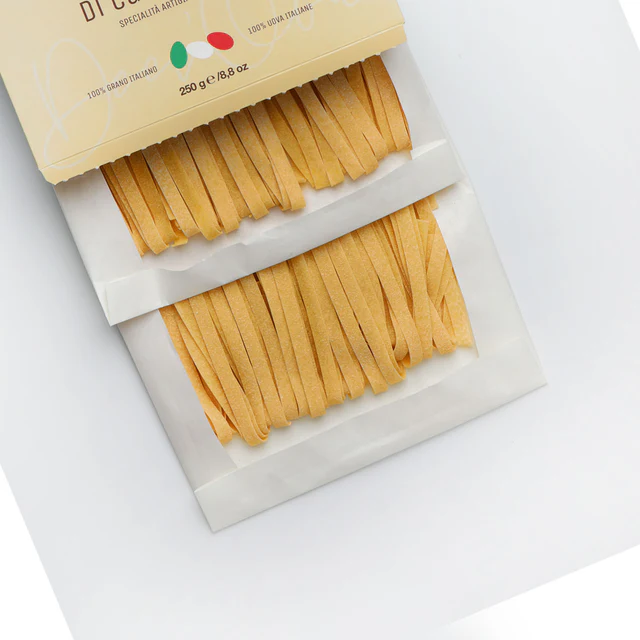 Traditionele Tagliatelle di Campofilone IGP – flinterdunne eierpasta met 7–10 eieren per kilo. Slechts 1–2 min. kooktijd. Ideaal voor rijke sauzen en klassieke pastagerechten.