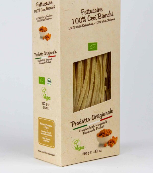 Fettuccine van kikkererwten van Leonardo Carassai