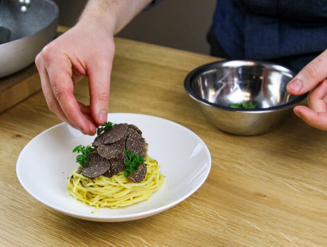 Pasta met truffel en paddenstoelen