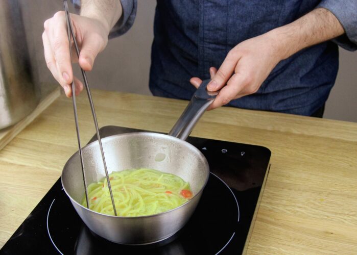 Pasta aglio, olio e peperoncino