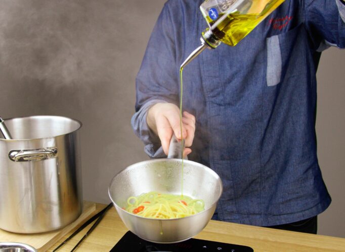 Pasta aglio, olio e peperoncino