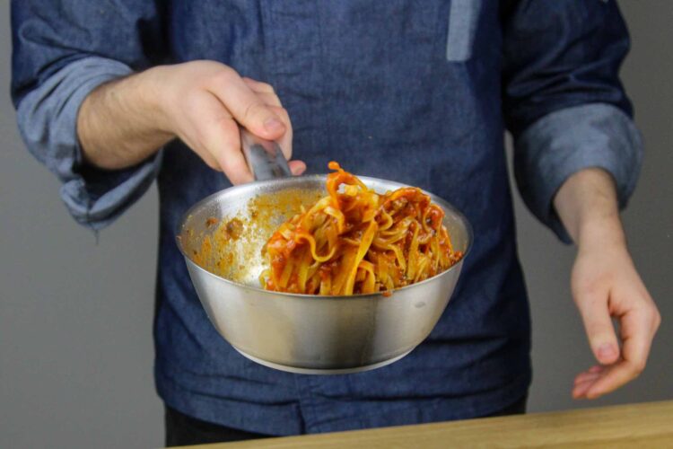 Pasta bolognese gemaakt met fettuccine