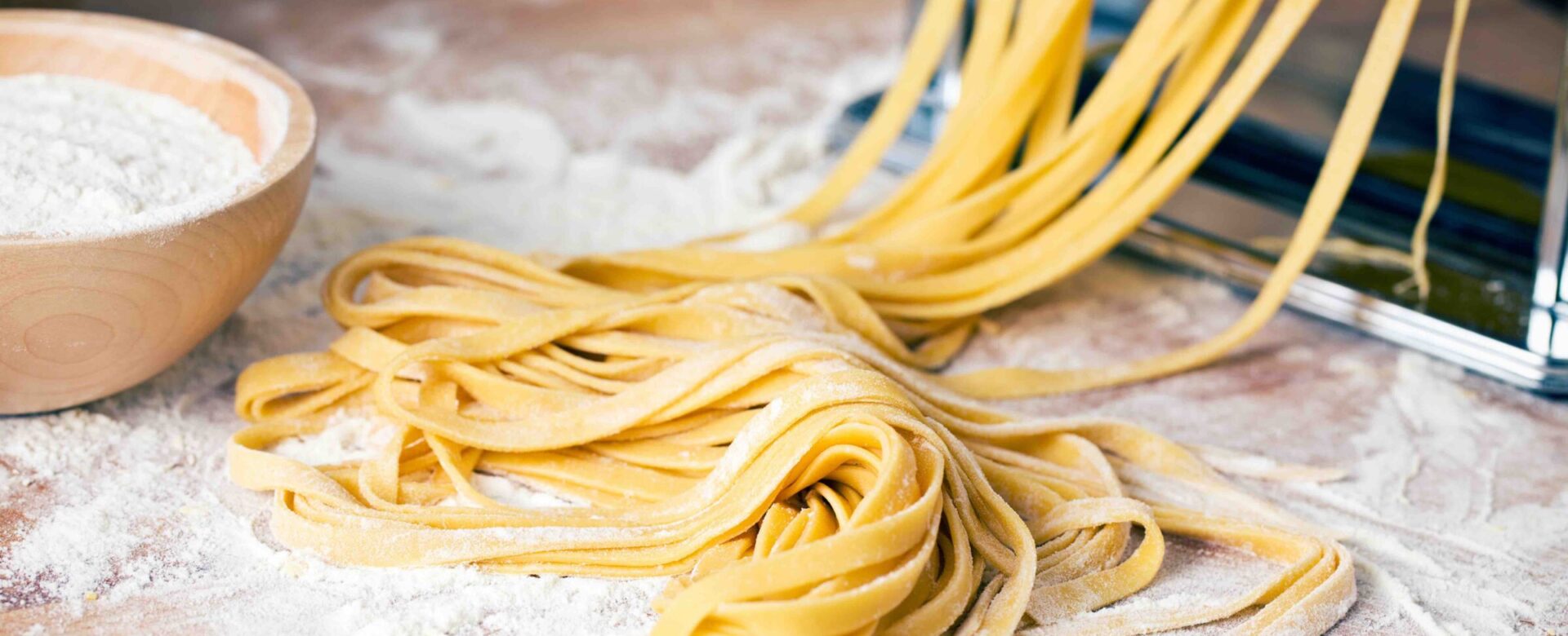 bibliotheek voldoende Chemicaliën Hoe moet je verse pasta koken? (6 handige kooktips)