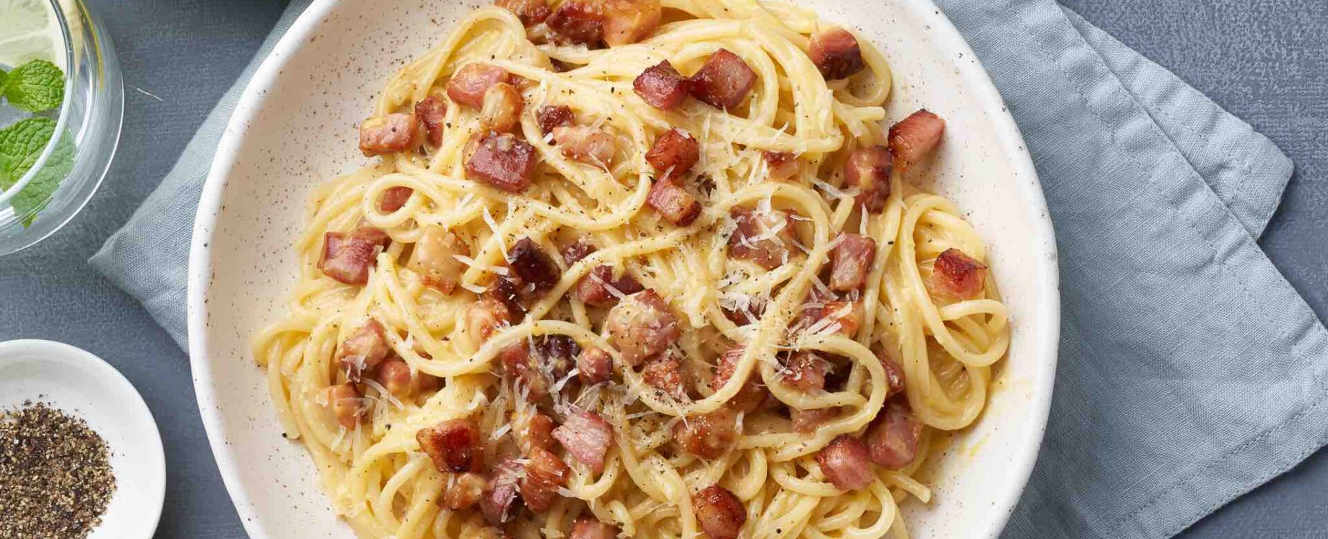 Wat zit er in spaghetti carbonara? (alle ingrediënten op een rij)