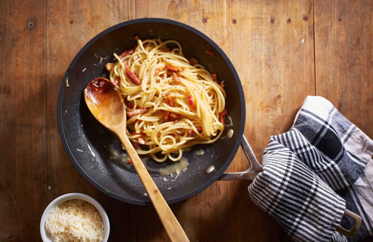 Spaghetti carbonara opwarmen doe je zo (de beste manier)